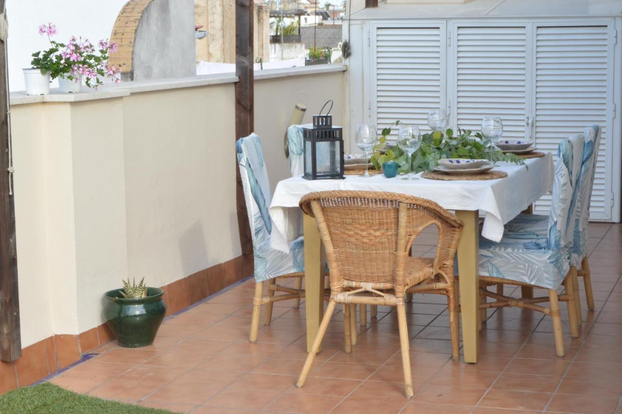 Apartamento Homeyseville-amazing Penthouse Giralda Views 8 Pax, Parking Optional Sevilha